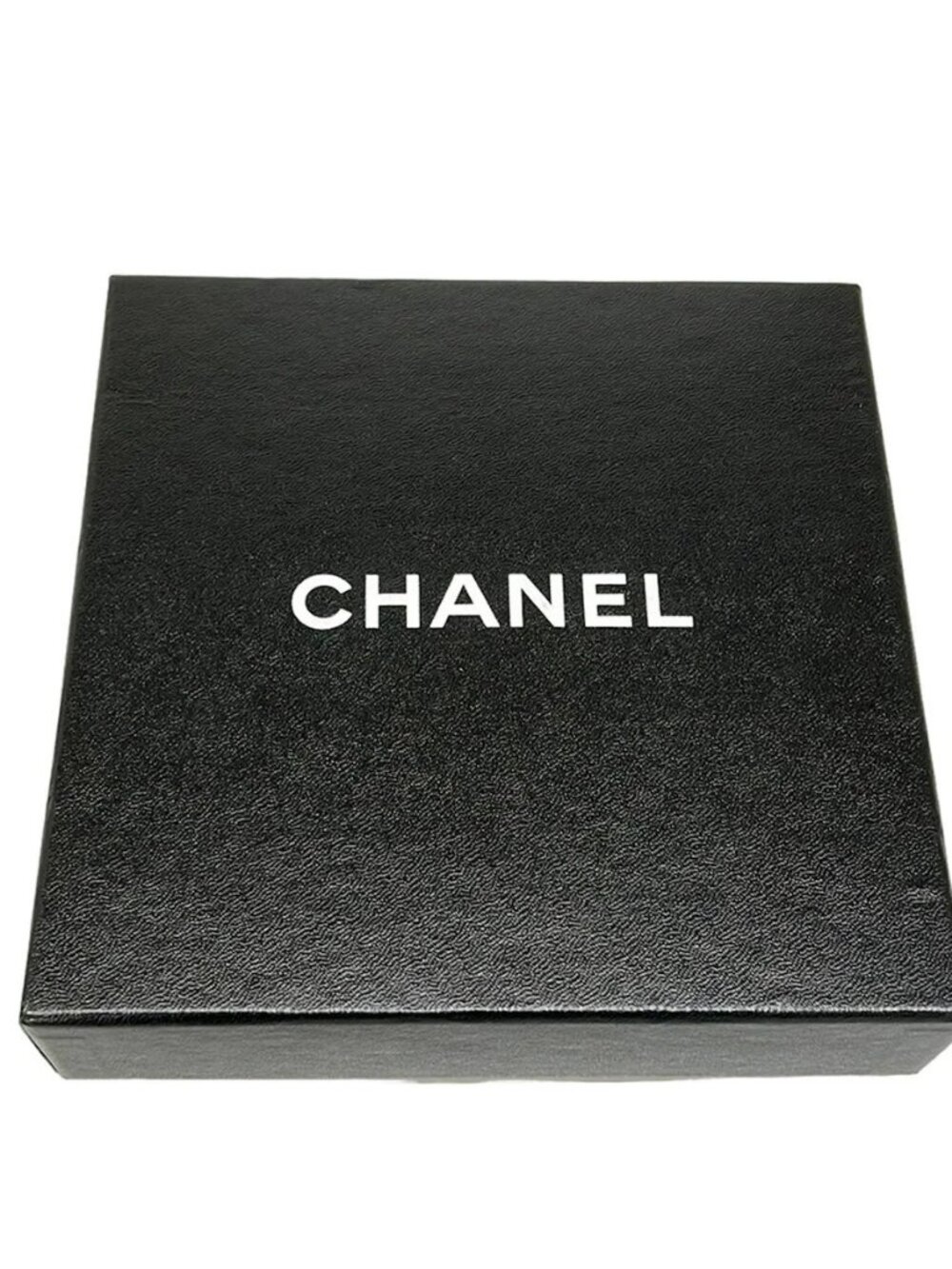 CHANEL - Gold Hardware Belt - Picture 6 of 6